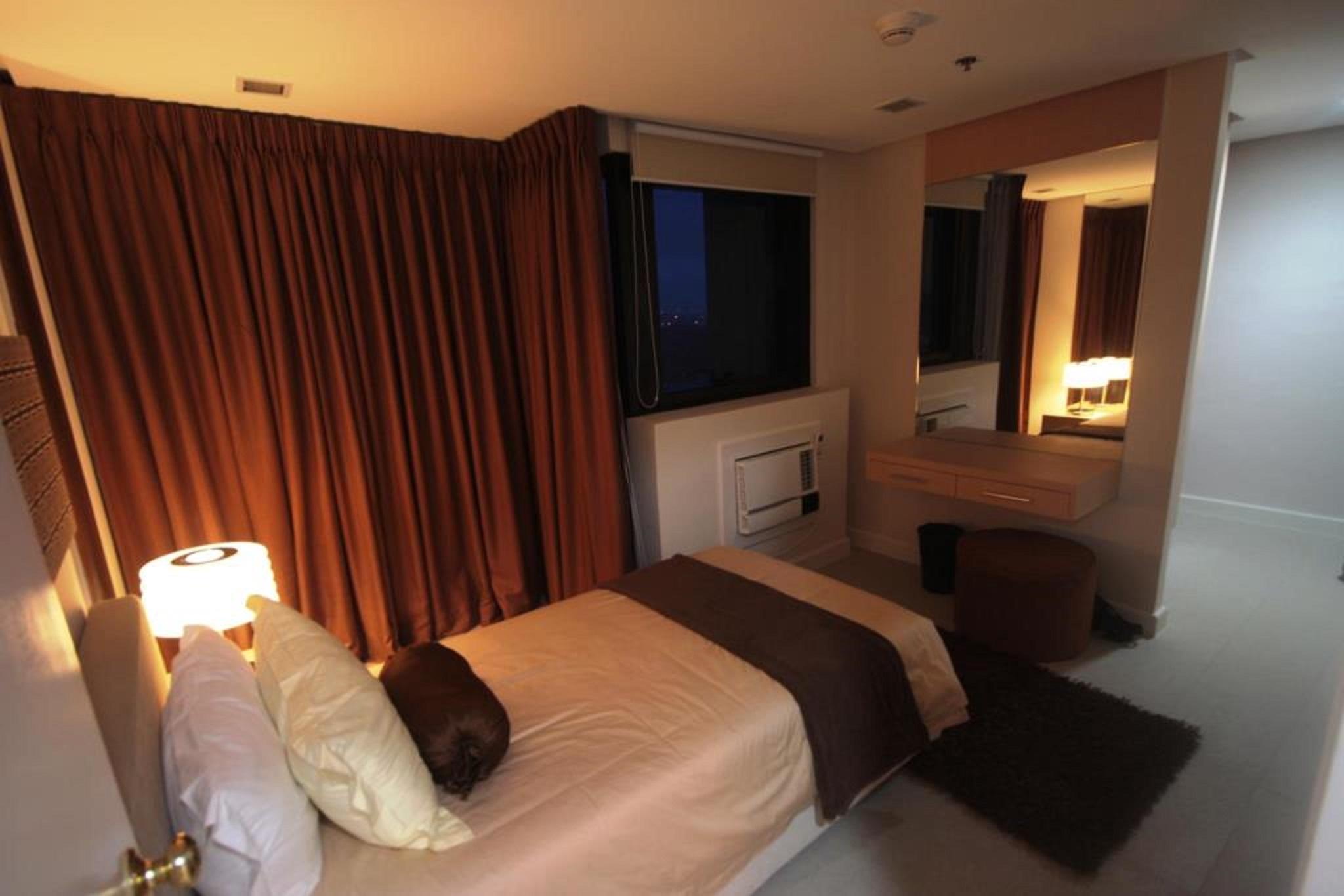 Bsa Twin Towers Aparthotel Mandaluyong Exterior foto