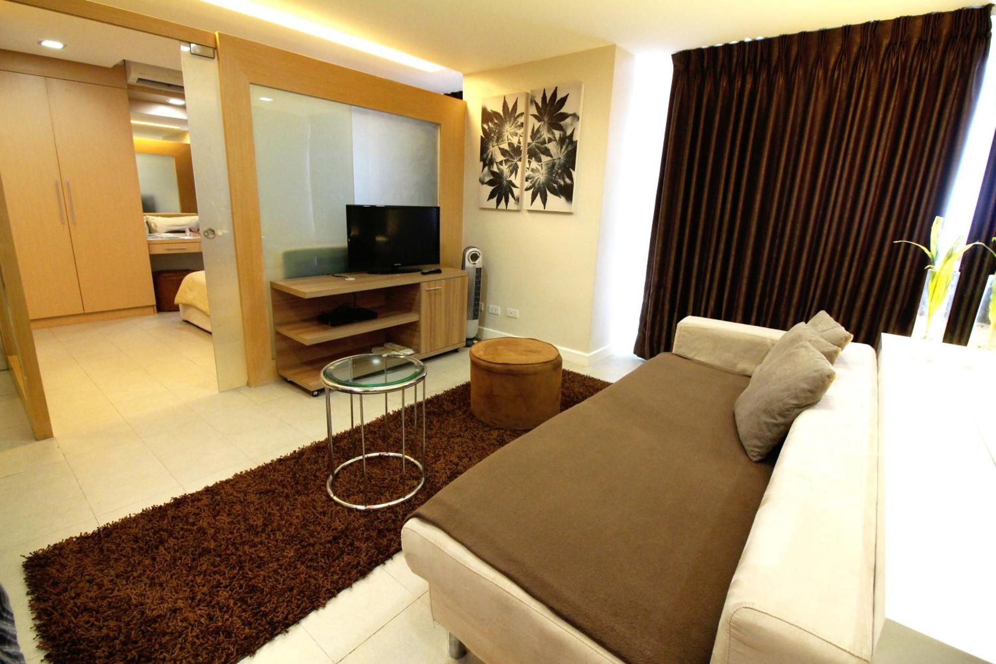 Bsa Twin Towers Aparthotel Mandaluyong Exterior foto