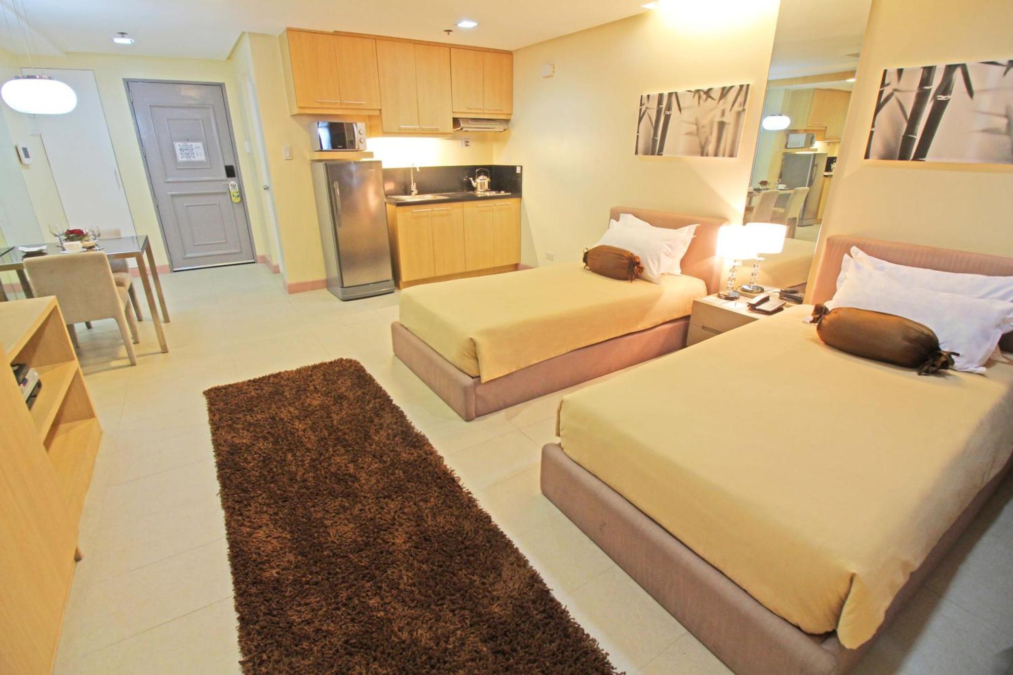 Bsa Twin Towers Aparthotel Mandaluyong Exterior foto