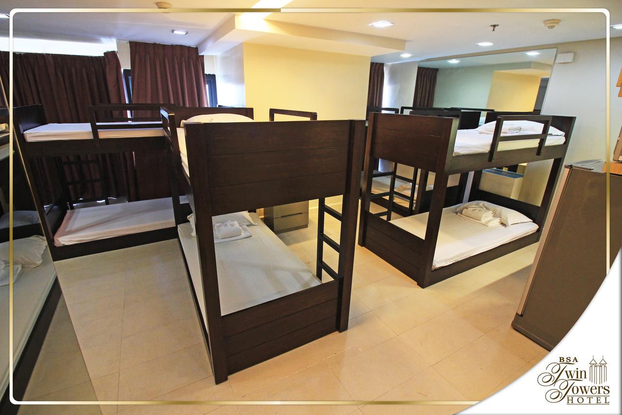 Bsa Twin Towers Aparthotel Mandaluyong Exterior foto